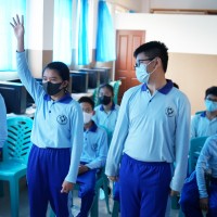 Kegiatan Bazar & Lomba Bulan Bahasa | SMP & SMK METTA MAITREYA